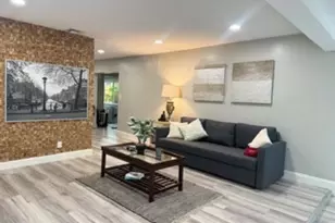 200 NE 56th St, Fort Lauderdale, FL 33334 - Photo 15