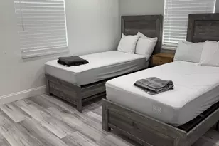 200 NE 56th St, Fort Lauderdale, FL 33334 - Photo 33