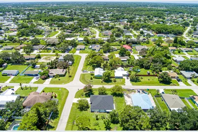 2661 SE Osage Avenue, Port Saint Lucie, FL 34952 - Photo 43