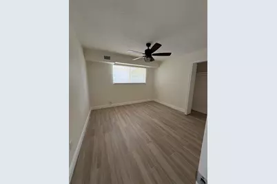 10928 SW 2nd Street, Miami, FL 33174 - Photo 9