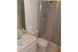 3351 S Palm Aire Dr, Pompano Beach, FL 33069 - Photo 7
