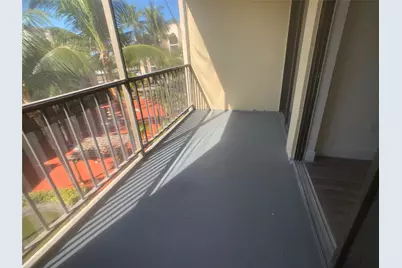 19455 NE 10 Avenue #2-104, North Miami Beach, FL 33179 - Photo 7