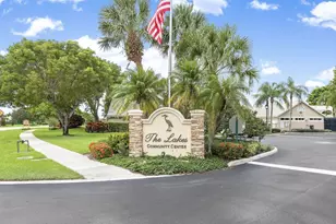 18577 Woodstream Dr, Boca Raton, FL 33498 - Photo 37