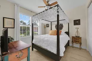 7414 Oakridge Pl, Vero Beach, FL 32966 - Photo 23