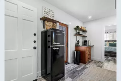 744 Sunset Road, West Palm Beach, FL 33401 - Photo 27