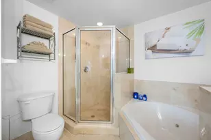 7900 Harbor Island Dr, North Bay Village, FL 33141 - Photo 15