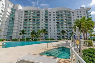 7900 Harbor Island Dr, North Bay Village, FL 33141 - Photo 27
