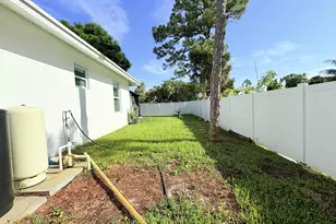 6539 Alexander Rd, West Palm Beach, FL 33413 - Photo 41