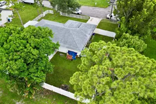 6539 Alexander Rd, West Palm Beach, FL 33413 - Photo 7