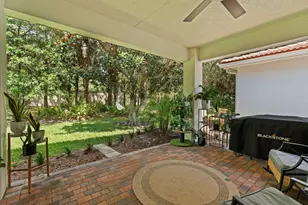 445 Pumpkin Dr, Palm Beach Gardens, FL 33410 - Photo 35