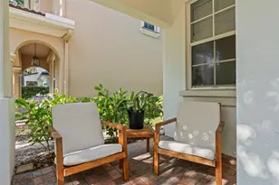 445 Pumpkin Dr, Palm Beach Gardens, FL 33410 - Photo 5