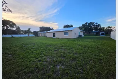442 SW Belmont Circle, Port Saint Lucie, FL 34953 - Photo 39
