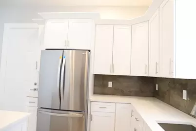 806 NW 82nd Place, Boca Raton, FL 33487 - Photo 3