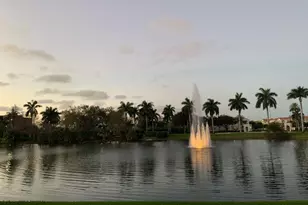 806 NW 82nd Pl, Boca Raton, FL 33487 - Photo 17