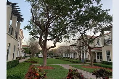 806 NW 82nd Place, Boca Raton, FL 33487 - Photo 13