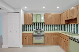 1360 S Ocean Blvd, Pompano Beach, FL 33062 - Photo 37