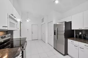 9527 Cherry Blossom Ct, Boynton Beach, FL 33437 - Photo 13