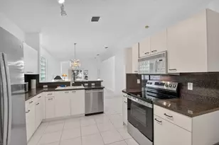 9527 Cherry Blossom Ct, Boynton Beach, FL 33437 - Photo 11