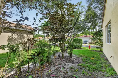 9527 Cherry Blossom Court, Boynton Beach, FL 33437 - Photo 45