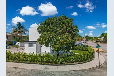 4527 NW 191st Terrace, Miami Gardens, FL 33055 - Photo 3