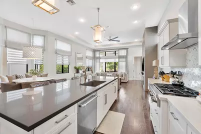 10282 Sweet Bay Manor, Parkland, FL 33076 - Photo 21