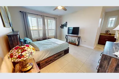 10049 SW Indian Lilac Trail, Port Saint Lucie, FL 34987 - Photo 9