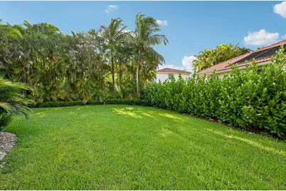 1664 Victoria Pointe Lane, Weston, FL 33327 - Photo 49