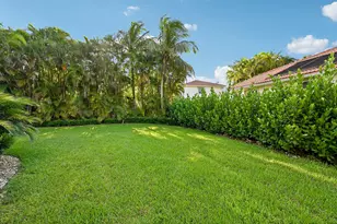 1664 Victoria Pointe Ln, Weston, FL 33327 - Photo 49