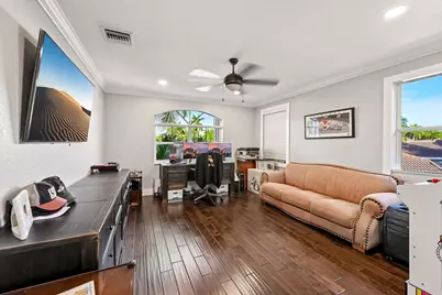 1664 Victoria Pointe Lane, Weston, FL 33327 - Photo 27