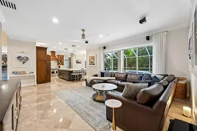 1664 Victoria Pointe Lane, Weston, FL 33327 - Photo 9