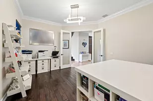 1664 Victoria Pointe Ln, Weston, FL 33327 - Photo 19