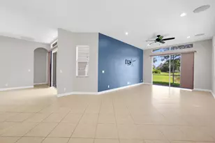 104 NW Willow Grove Ave, Port Saint Lucie, FL 34986 - Photo 17
