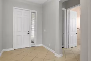 104 NW Willow Grove Ave, Port Saint Lucie, FL 34986 - Photo 5
