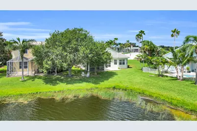 104 NW Willow Grove Avenue, Port Saint Lucie, FL 34986 - Photo 53