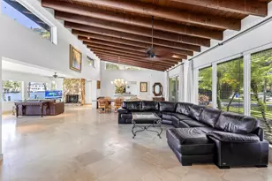 2605 N Riverside Dr, Pompano Beach, FL 33062 - Photo 11