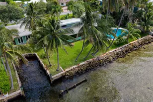 2605 N Riverside Dr, Pompano Beach, FL 33062 - Photo 5
