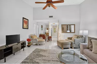 9364 Sable Ridge Circle #D, Boca Raton, FL 33428 - Photo 7