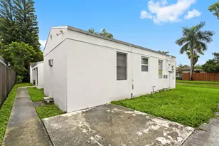 1602 S 17th Ave, Hollywood, FL 33020 - Photo 41