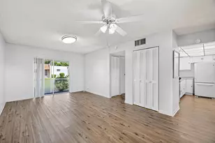 200 Bonnie Blvd W, Palm Springs, FL 33461 - Photo 3