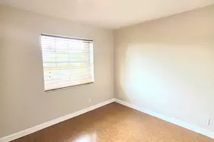 495 SE 8th St, Deerfield Beach, FL 33441 - Photo 15