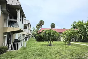 495 SE 8th St, Deerfield Beach, FL 33441 - Photo 19