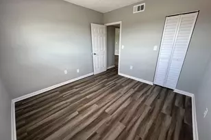 2605 NW 135th St, Opa Locka, FL 33167 - Photo 15