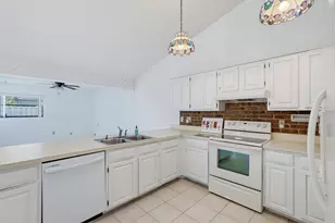 6846 Bianchini Cir, Boca Raton, FL 33433 - Photo 5