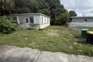 708 SW 7th Terrace, Dania Beach, FL 33004 - Photo 3