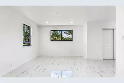 118 Newton Road, West Park, FL 33023 - Photo 23