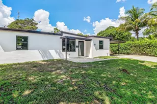118 Newton Rd, West Park, FL 33023 - Photo 3