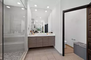9023 NW 161st Terrace, Miami Lakes, FL 33018 - Photo 41