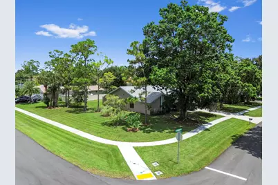 12373 Sawgrass Court, Wellington, FL 33414 - Photo 3