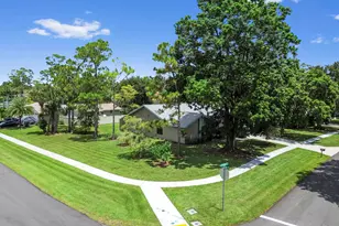 12373 Sawgrass Ct, Wellington, FL 33414 - Photo 3