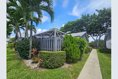 1104 Summit Trail Circle #D, West Palm Beach, FL 33415 - Photo 23